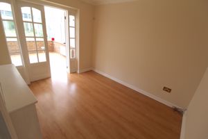 Dining Room- click for photo gallery